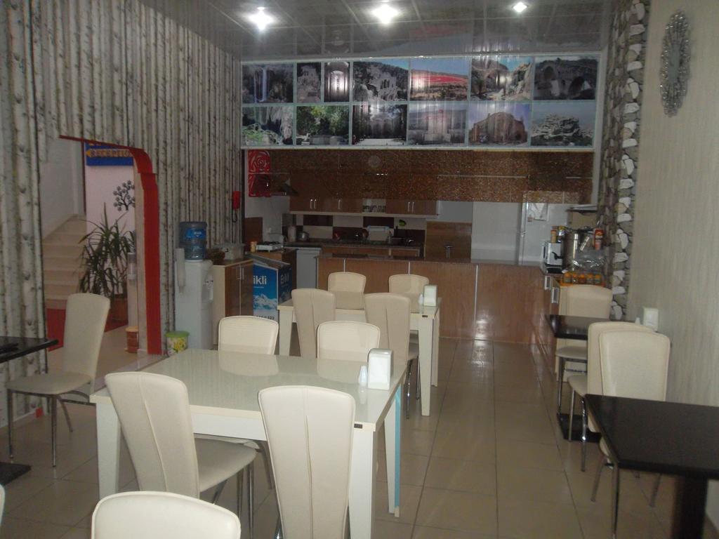 Konak Hotel Mut Exteriér fotografie