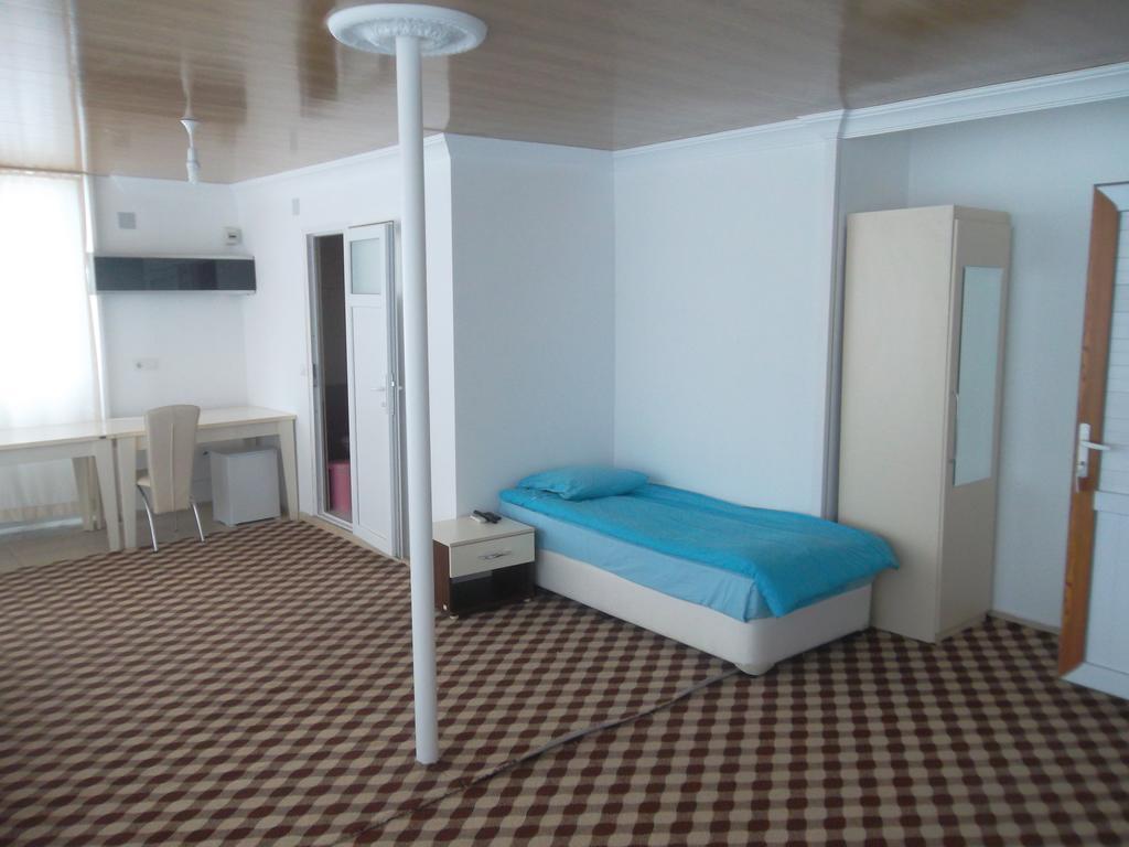 Konak Hotel Mut Exteriér fotografie