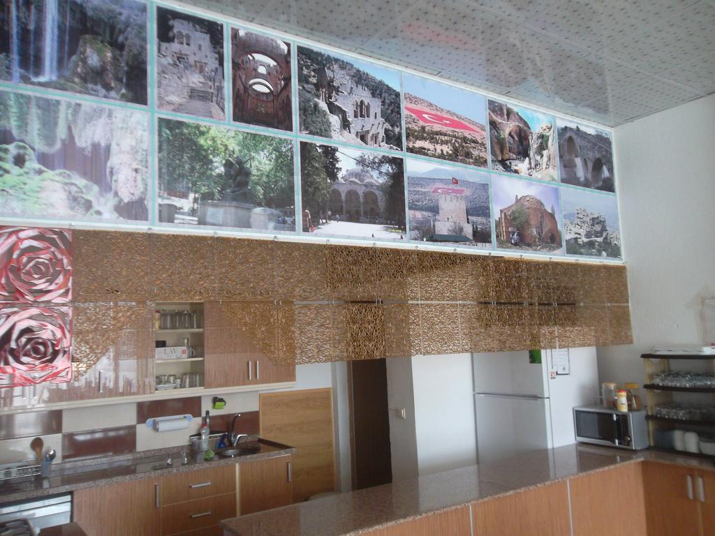 Konak Hotel Mut Exteriér fotografie