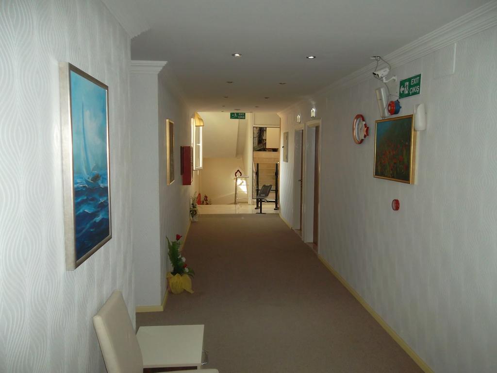 Konak Hotel Mut Exteriér fotografie